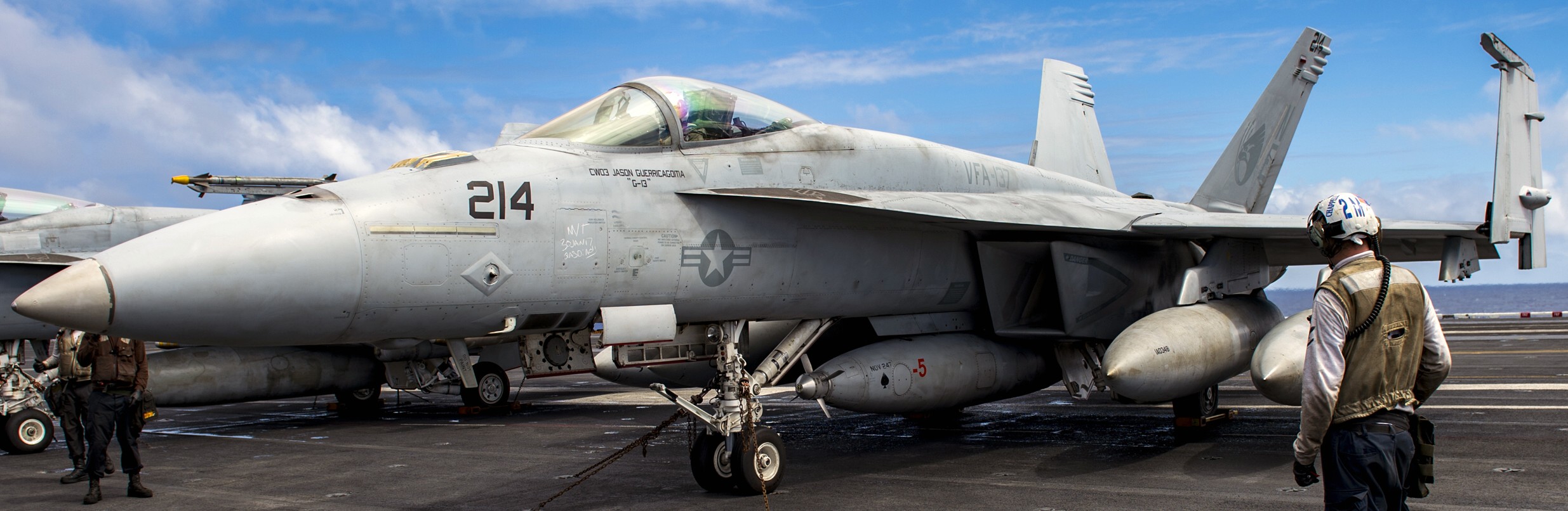 vfa-137 kestrels strike fighter squadron f/a-18e super hornet cvw-2 uss carl vinson cvn-70 2017 16