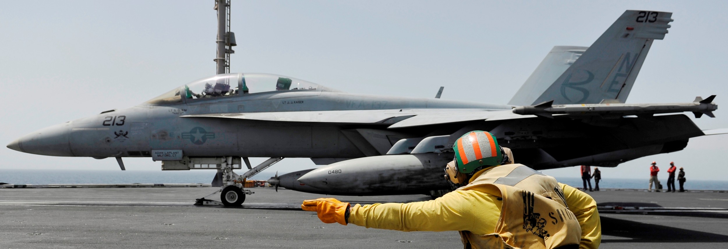 vfa-137 kestrels strike fighter squadron f/a-18e super hornet cvw-2 uss abraham lincoln cvn-72 2012 27