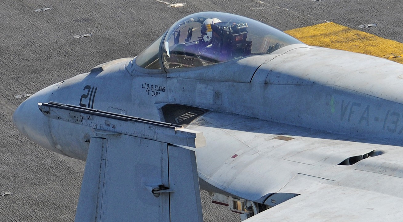 vfa-137 kestrels strike fighter squadron f/a-18e super hornet carrier air wing cvw-2 uss abraham lincoln cvn-72 2012 35