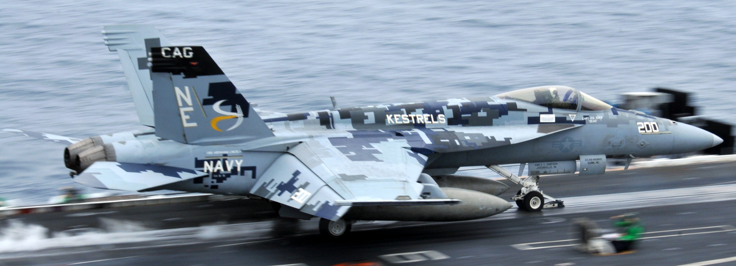 vfa-137 kestrels strike fighter squadron f/a-18e super hornet cvw-2 uss abraham lincoln cvn-72 2010 47