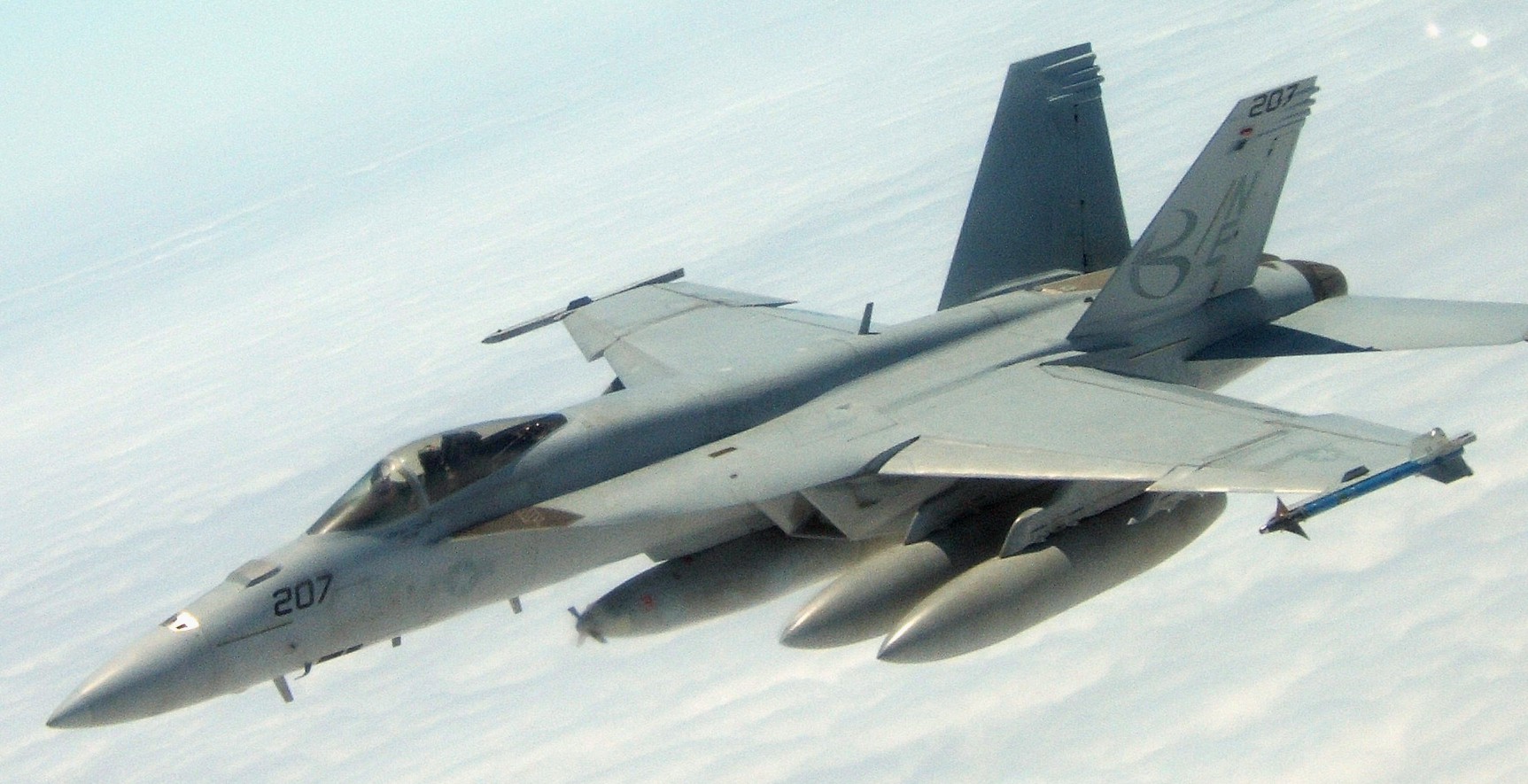 vfa-137 kestrels strike fighter squadron f/a-18e super hornet cvw-2 uss abraham lincoln cvn-72 2005 61