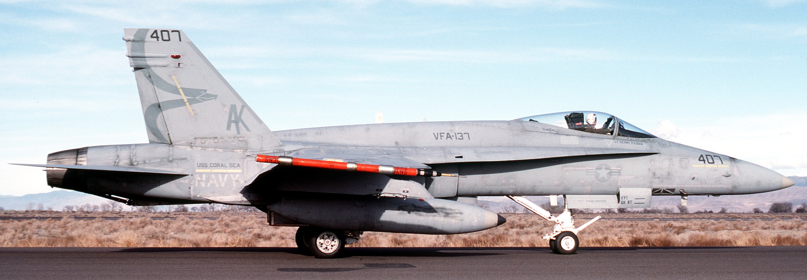 vfa-137 kestrels strike fighter squadron f/a-18a hornet carrier air wing cvw-13 nas fallon nevada 1987 72