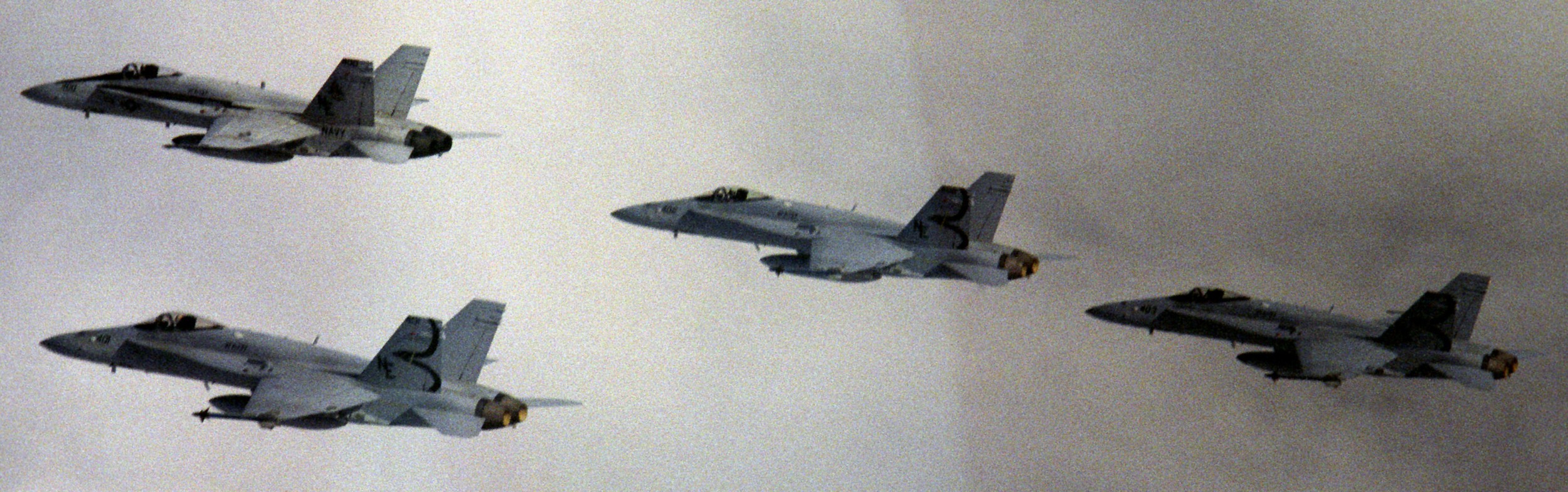 vfa-137 kestrels strike fighter squadron f/a-18c hornet cvw-2 1996 77