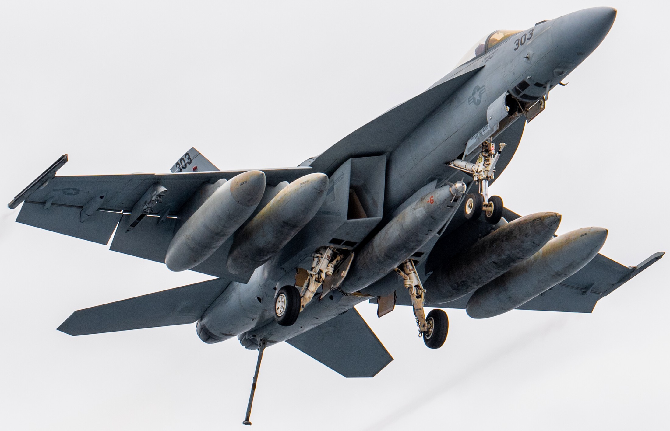vfa-137 kestrels strike fighter squadron f/a-18e super hornet cvw-17 cvn-68 uss nimitz 186
