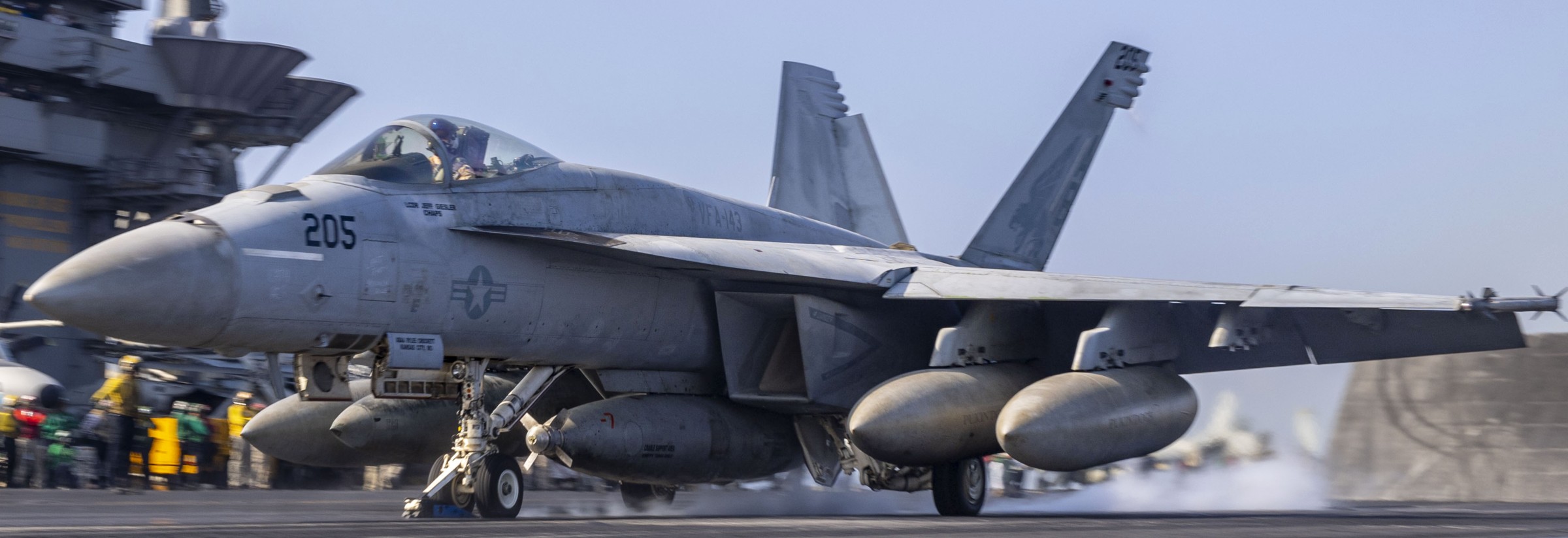 vfa-143 pukin dogs strike fighter squadron f/a-18e super hornet cvn-75 uss harry s. truman 98