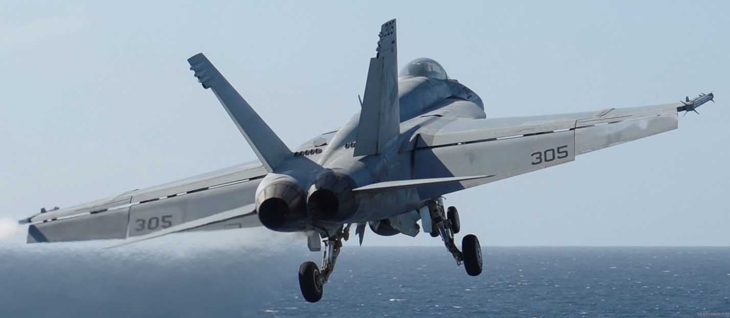 vfa-146 blue diamonds strike fighter squadron f/a-18e super hornet carrier air wing cvw-11 uss nimitz cvn-68 10