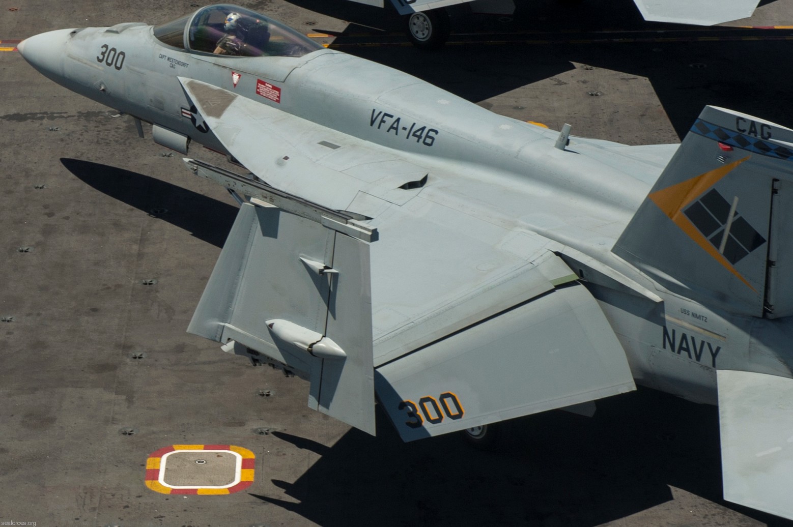 vfa-146 blue diamonds strike fighter squadron f/a-18e super hornet carrier air wing cvw-11 uss nimitz cvn-68 13
