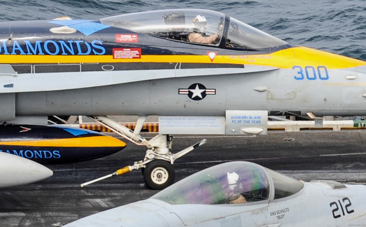 vfa-146 blue diamonds strike fighter squadron f/a-18c hornet carrier air wing cvw-11 uss nimitz cvn-68 46