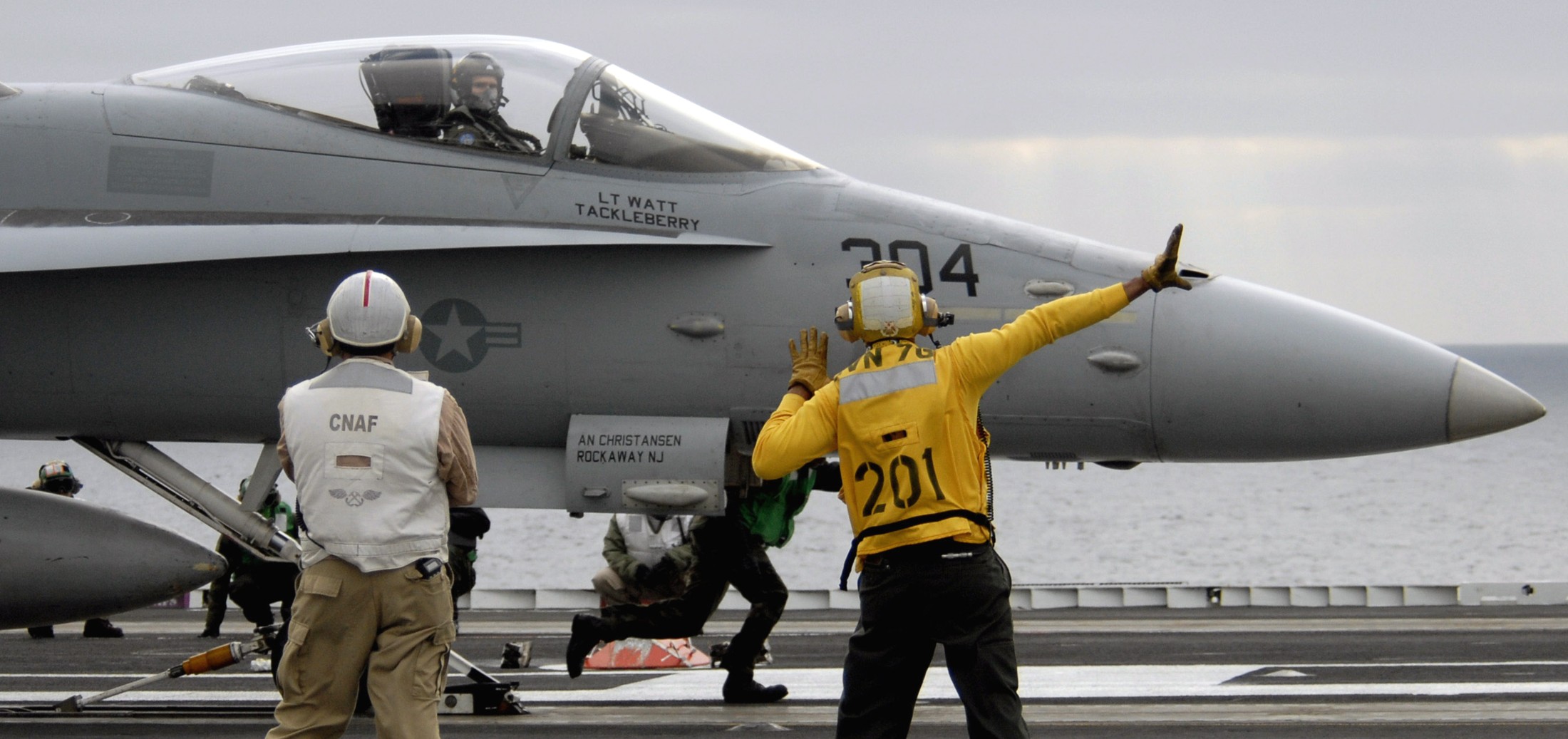 vfa-146 blue diamonds strike fighter squadron f/a-18c hornet cvw-9 uss john c. stennis cvn-74 168