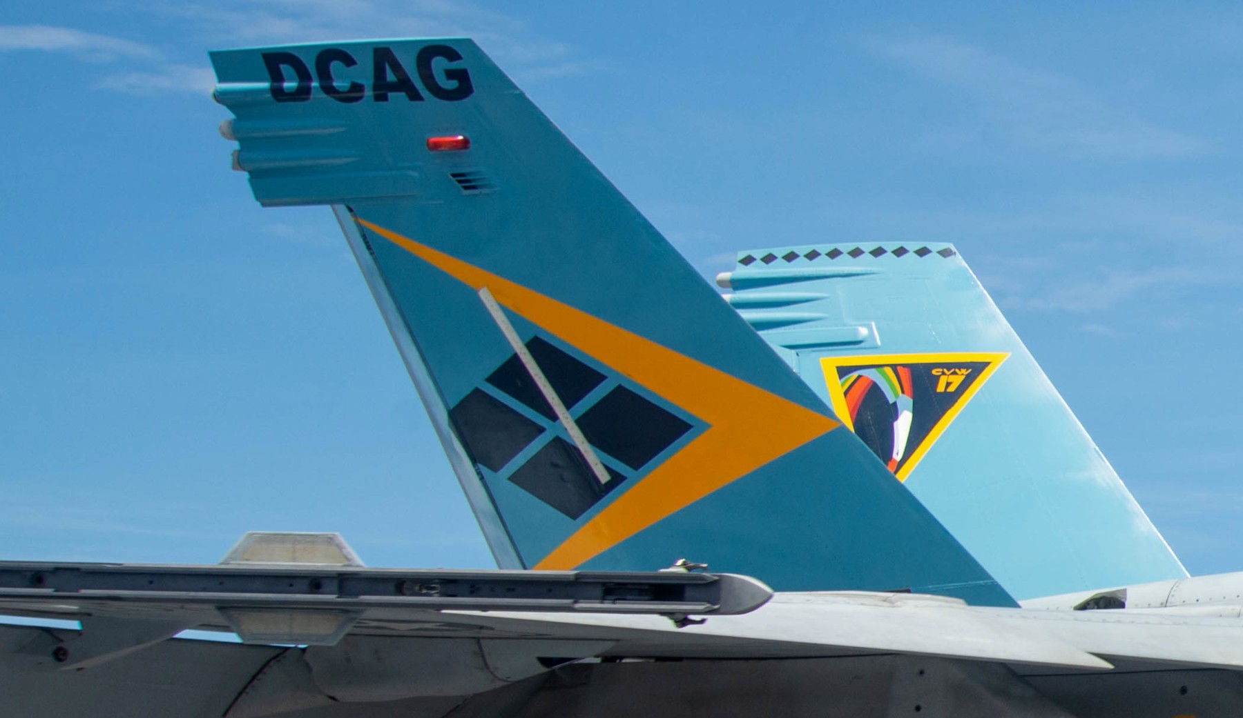 vfa-146 blue diamonds insignia crest patch badge strike fighter squadron f/a-18e super hornet 03cr