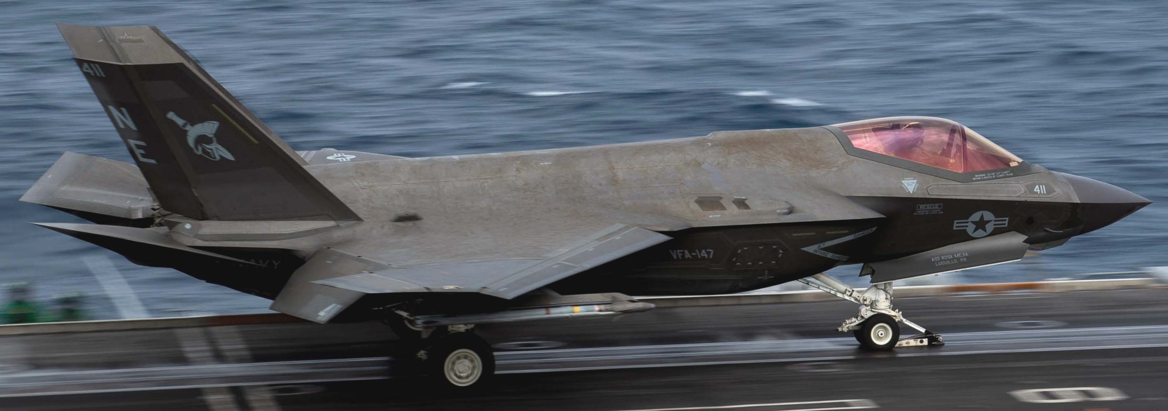 vfa-147 argonauts f-35c lightning ii strike fighter squadron navy cvw-2 uss carl vinson cvn-70 24