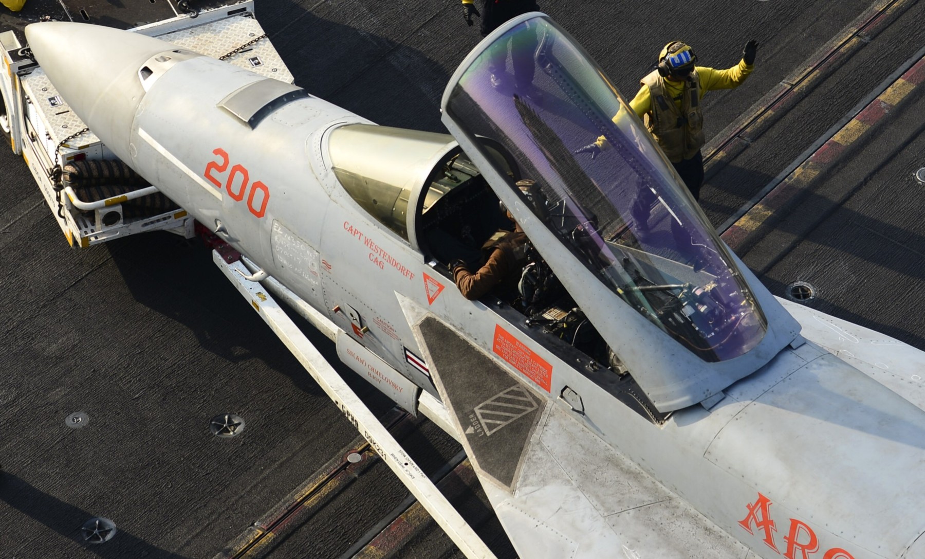 vfa-147 argonauts f/a-18e super hornet strike fighter squadron carrier air wing cvw-11 uss nimitz cvn-68 29
