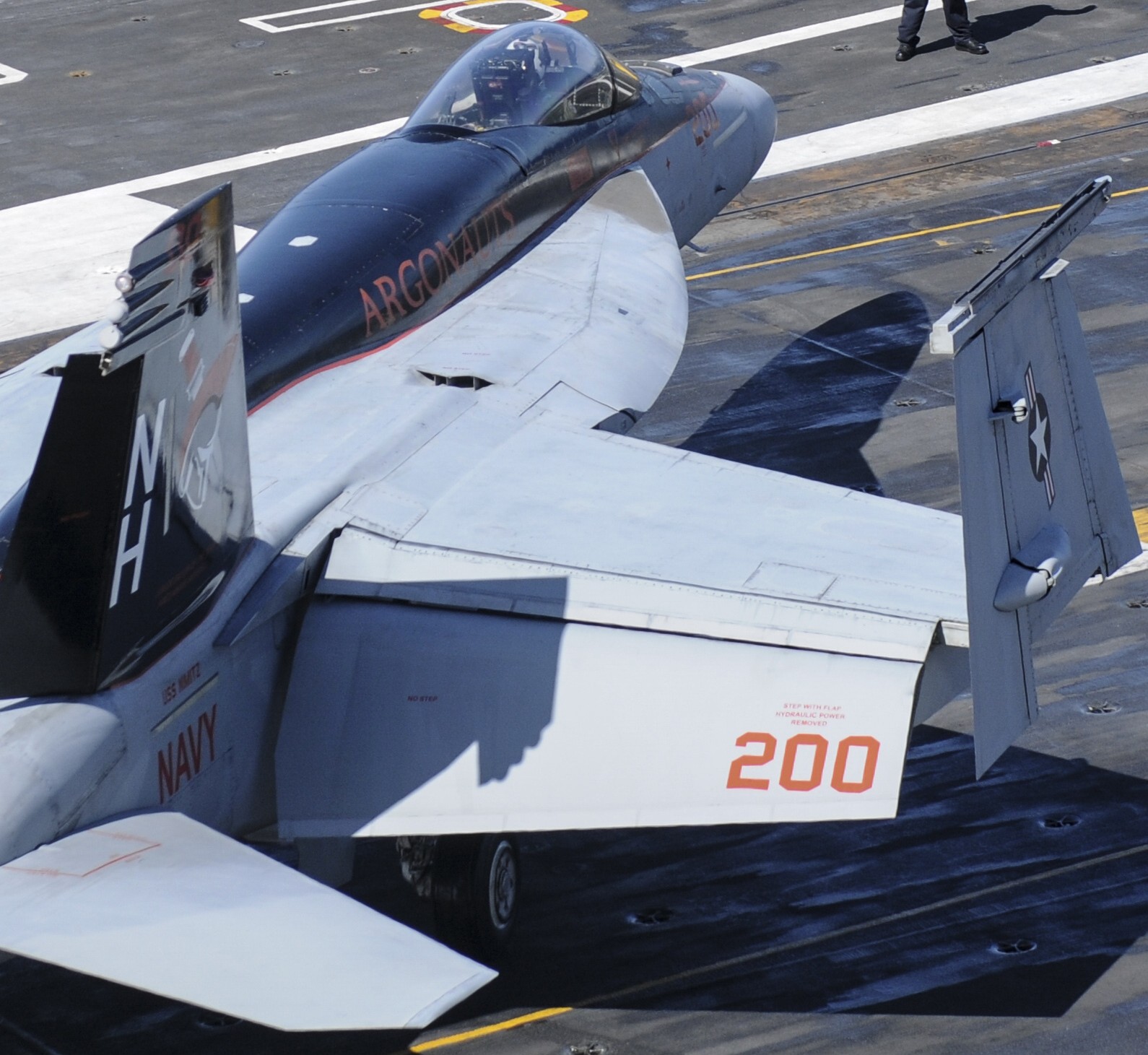 vfa-147 argonauts f/a-18e super hornet strike fighter squadron cvw-11 uss nimitz cvn-68 52