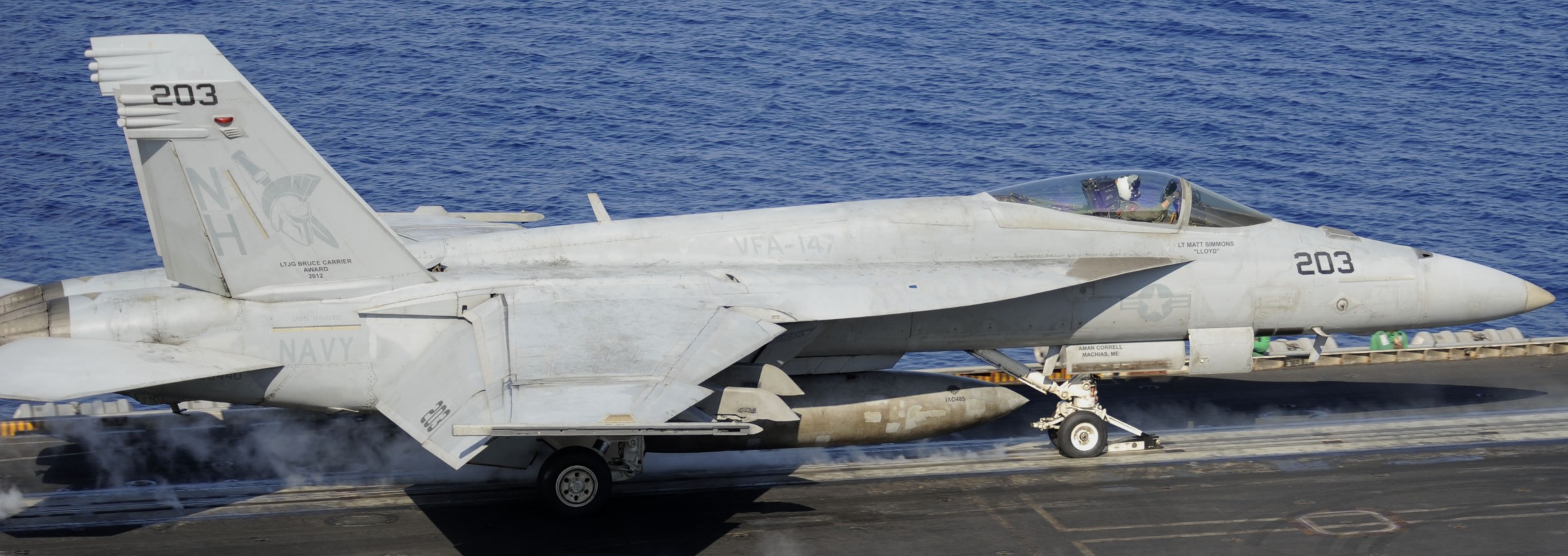 vfa-147 argonauts f/a-18e super hornet strike fighter squadron carrier air wing cvw-11 uss nimitz cvn-68 62
