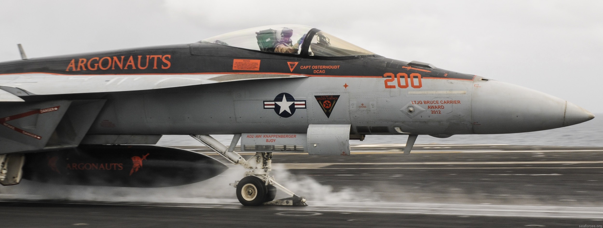 vfa-147 argonauts f/a-18e super hornet strike fighter squadron cvw-11 uss nimitz cvn-68 81