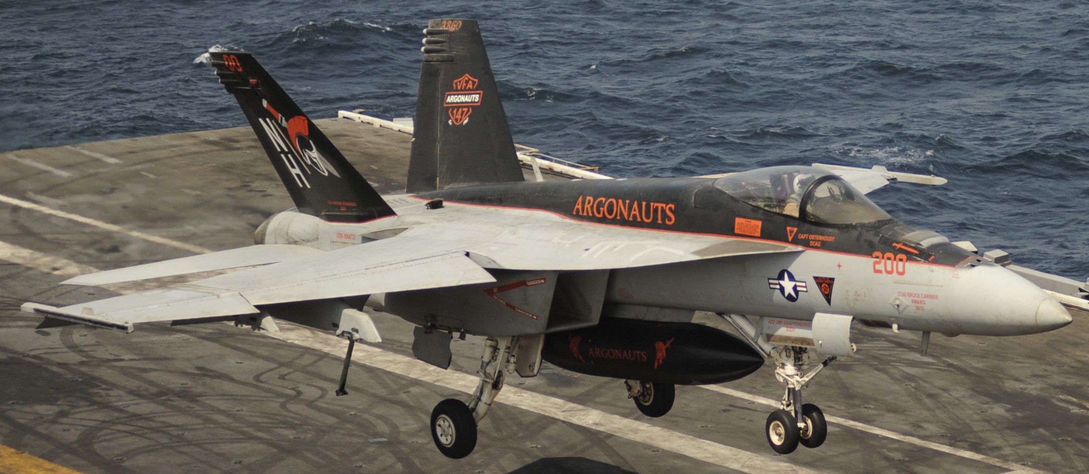 vfa-147 argonauts f/a-18e super hornet strike fighter squadron cvw-11 uss nimitz cvn-68 89