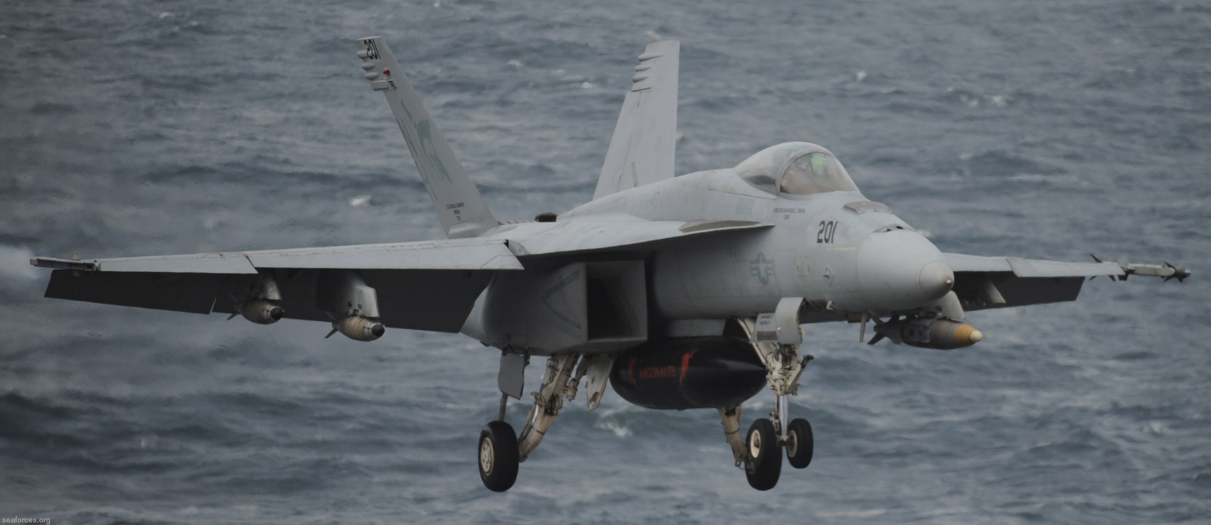 vfa-147 argonauts f/a-18e super hornet strike fighter squadron cvw-11 uss nimitz cvn-68 97