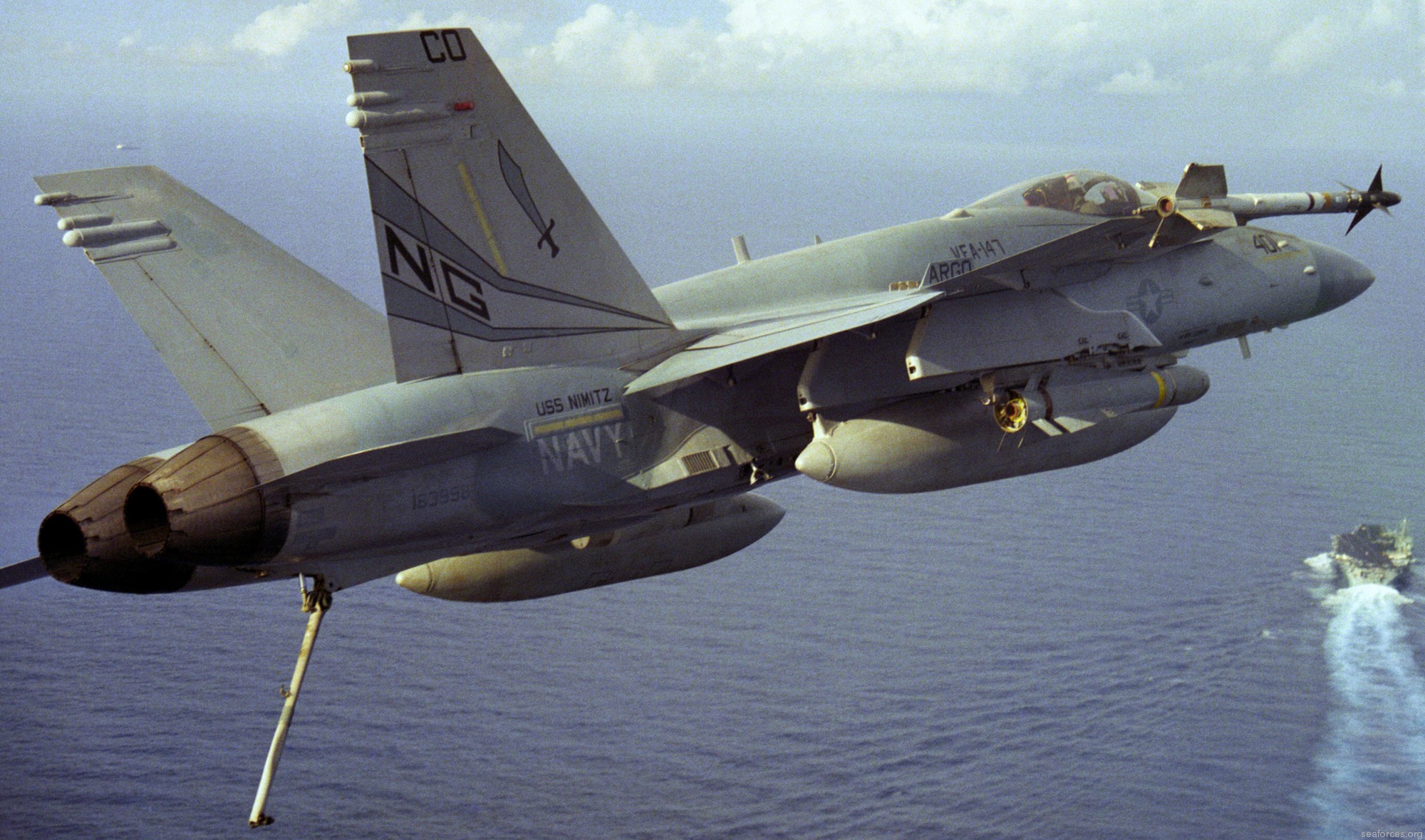 vfa-147 argonauts f/a-18c hornet strike fighter squadron cvw-9 uss nimitz cvn-68 179