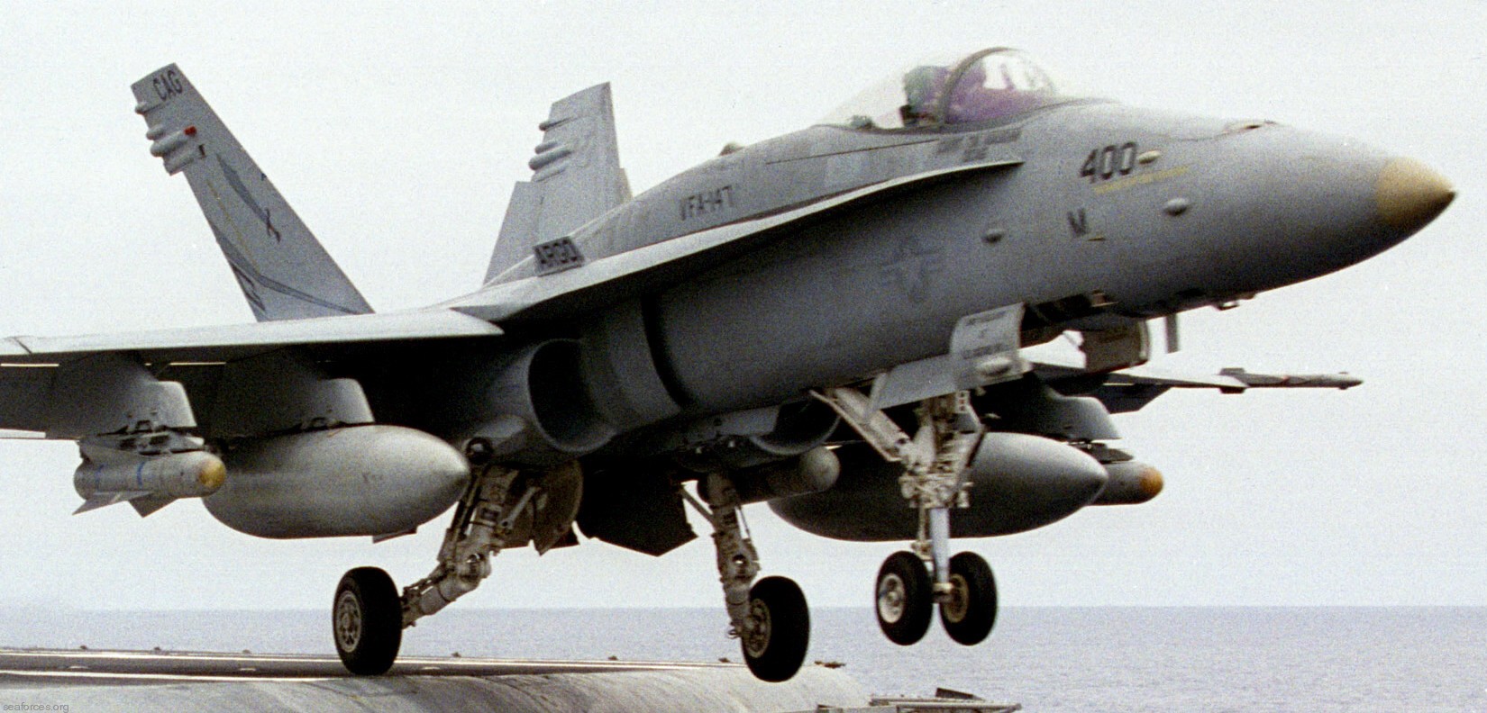 vfa-147 argonauts f/a-18c hornet strike fighter squadron cvw-9 uss nimitz cvn-68 191 agm-65 maverick missile
