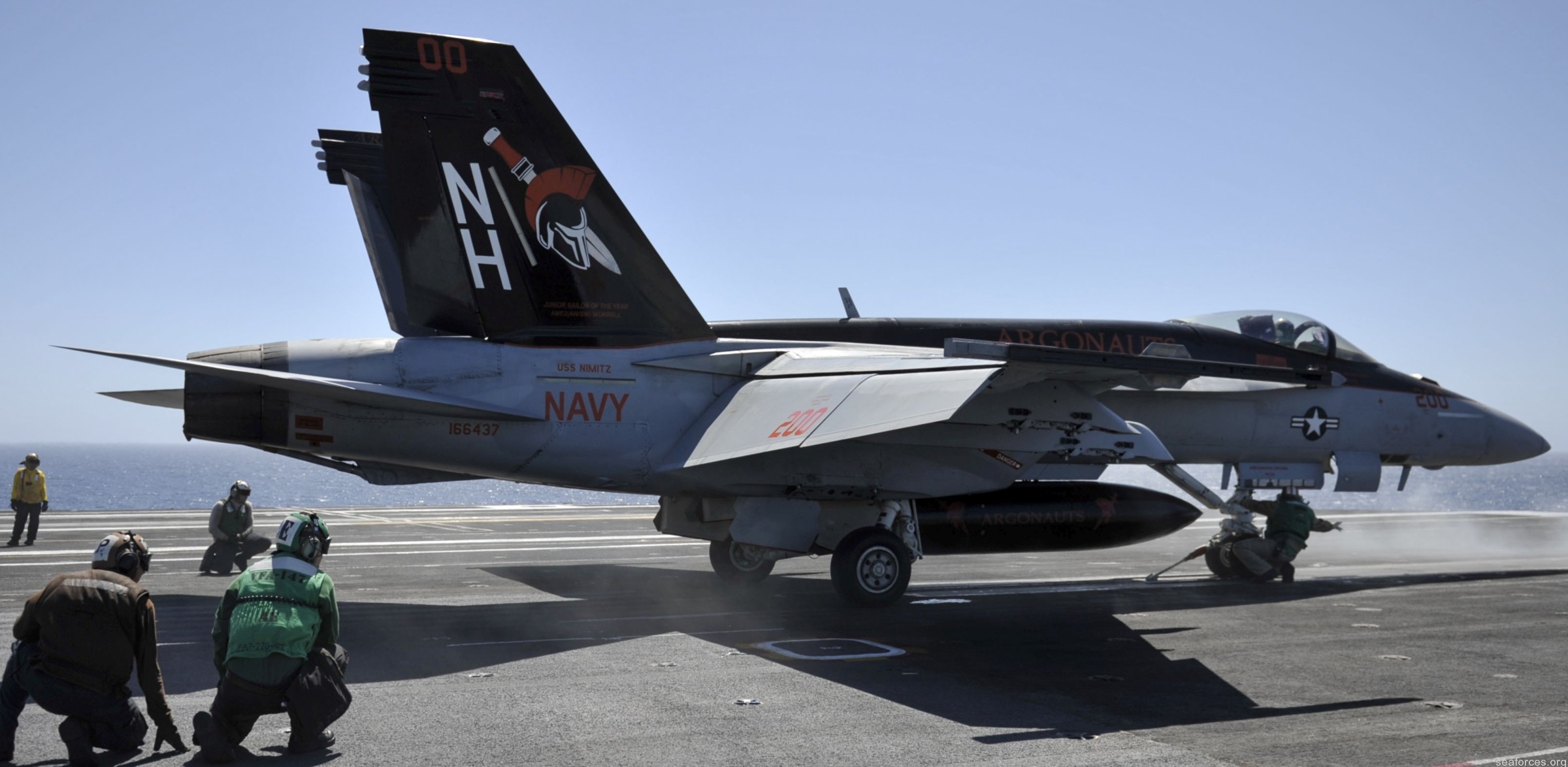 vfa-147 argonauts f/a-18e super hornet strike fighter squadron carrier air wing cvw-11 uss nimitz cvn-68 219