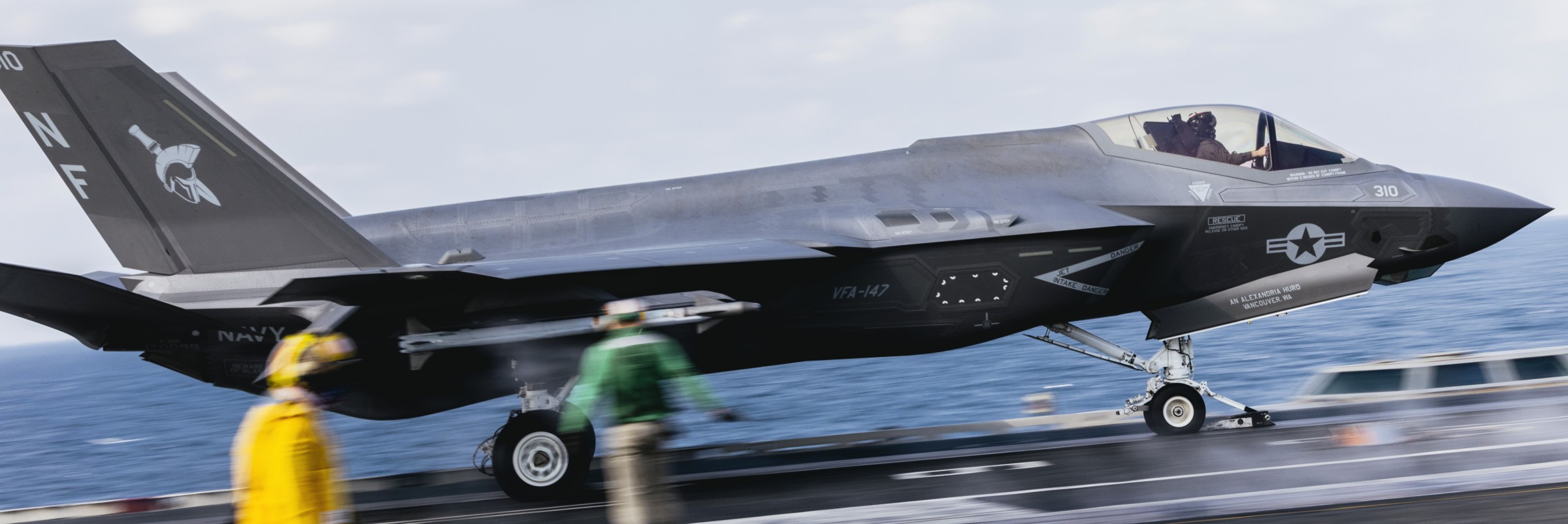 vfa-147 argonauts f-35c lightning ii strike fighter squadron cvw-5 cvn-73 uss george washington 2024 295