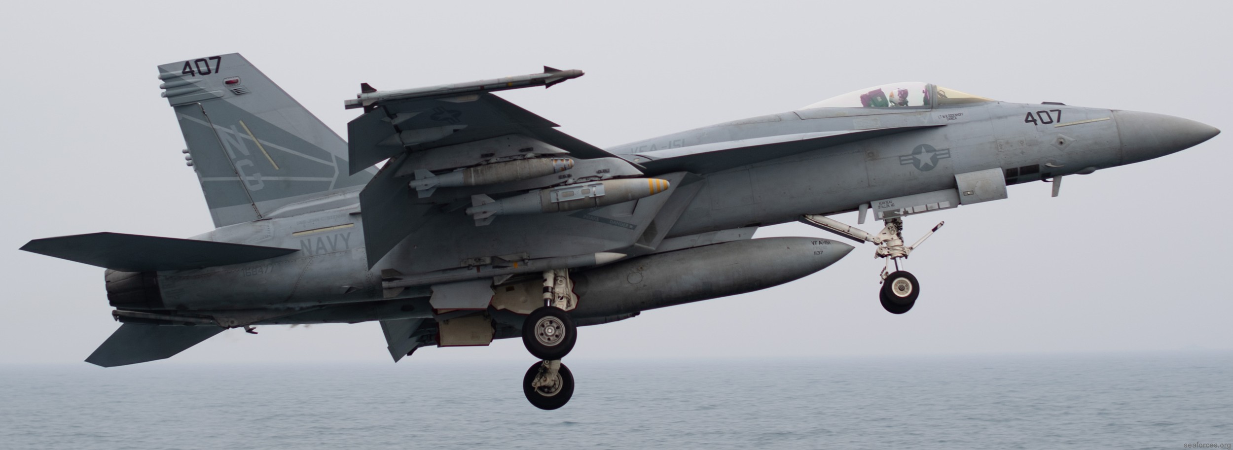 vfa-151 vigilantes strike fighter squadron navy f/a-18e super hornet carrier air wing cvw-9 uss john c. stennis cvn-74 02