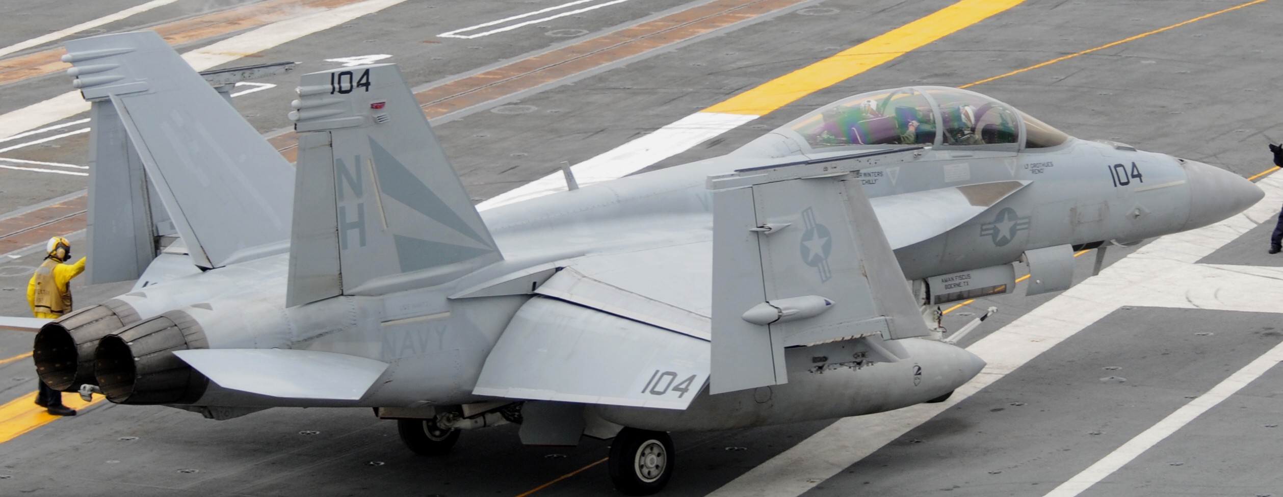 vfa-154 black knights strike fighter squadron navy f/a-18f super hornet carrier air wing cvw-11 uss nimitz cvn-68 88