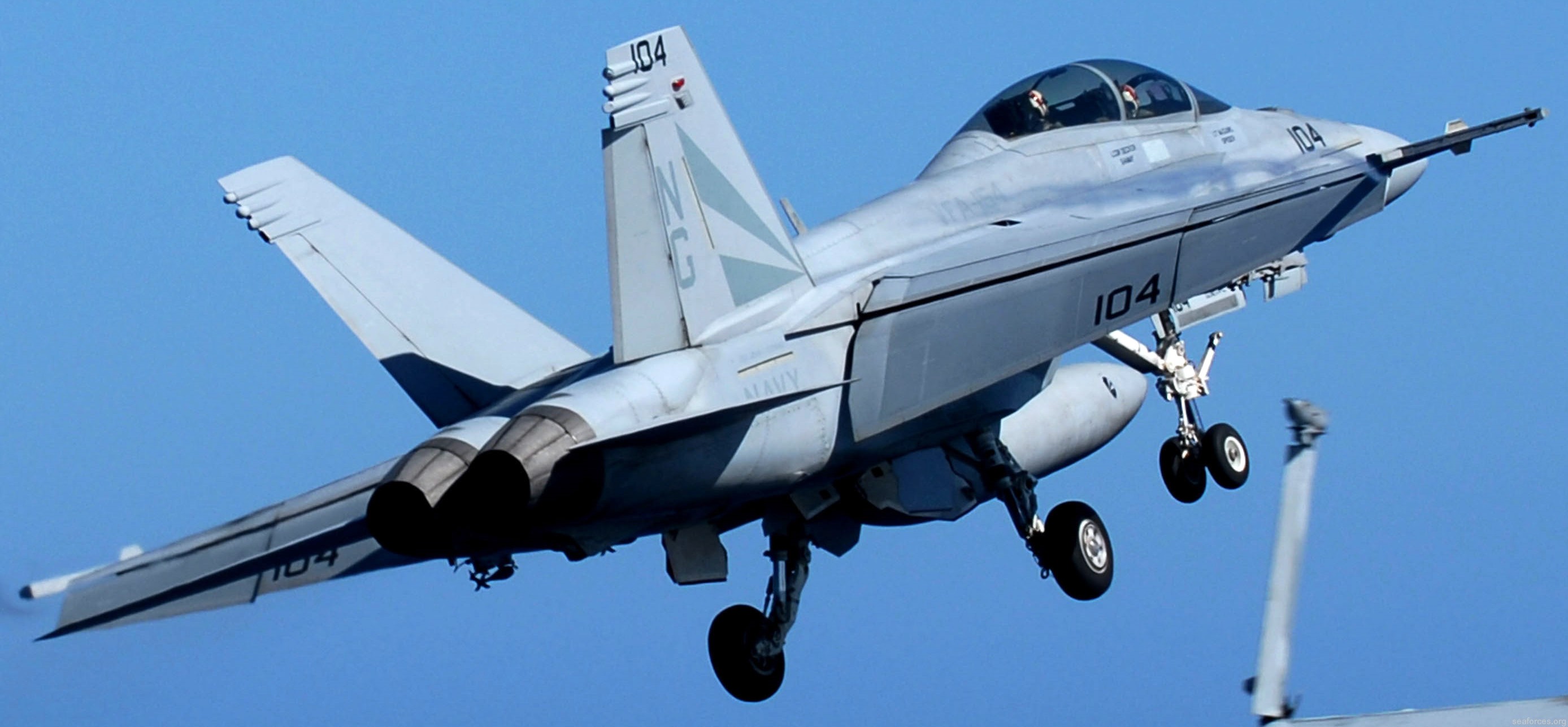 vfa-154 black knights strike fighter squadron navy f/a-18f super hornet carrier air wing cvw-9 uss john c. stennis cvn-70 124
