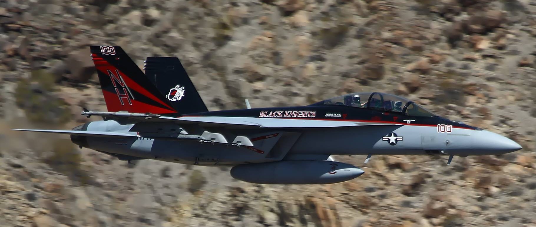 vfa-154 black knights strike fighter squadron navy f/a-18f super hornet 133