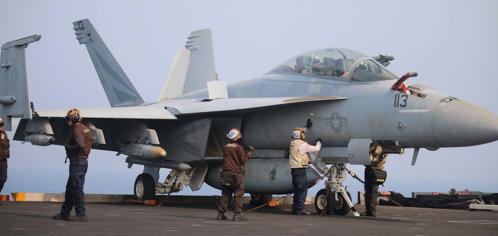 vfa-154 black knights strike fighter squadron navy f/a-18f super hornet carrier air wing cvw-11 uss nimitz cvn-68 145