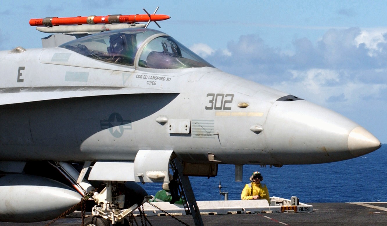 vfa-15 valions strike fighter squadron f/a-18c hornet cvn-71 uss theodore roosevelt cvw-8 us navy 02