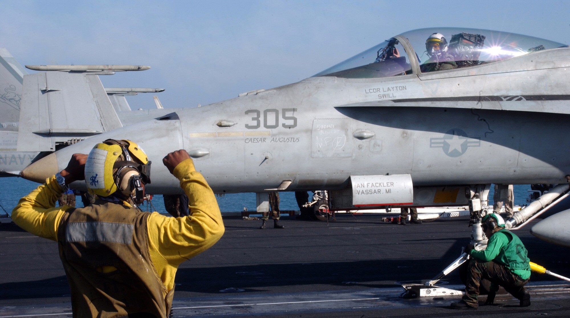 vfa-15 valions strike fighter squadron f/a-18c hornet cvn-71 uss theodore roosevelt cvw-8 us navy 08