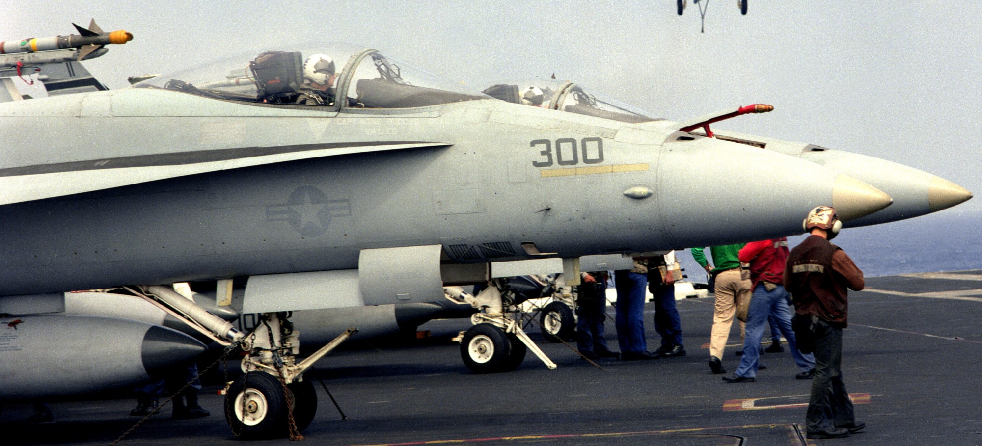 vfa-15 valions strike fighter squadron f/a-18a hornet cvn-71 uss theodore roosevelt cvw-8 us navy 50