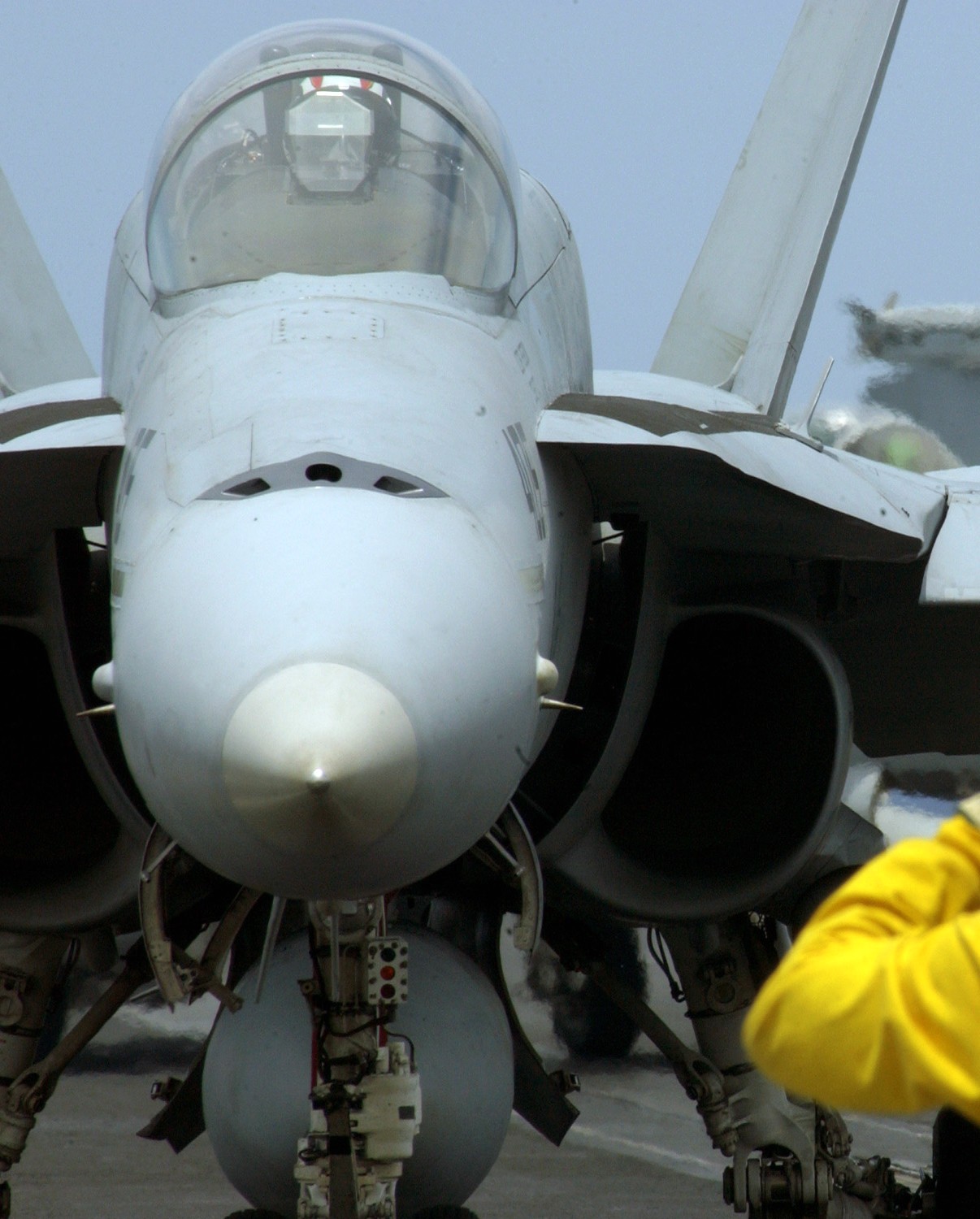 vfa-15 valions strike fighter squadron f/a-18c hornet cvn-71 uss theodore roosevelt cvw-8 us navy 63p