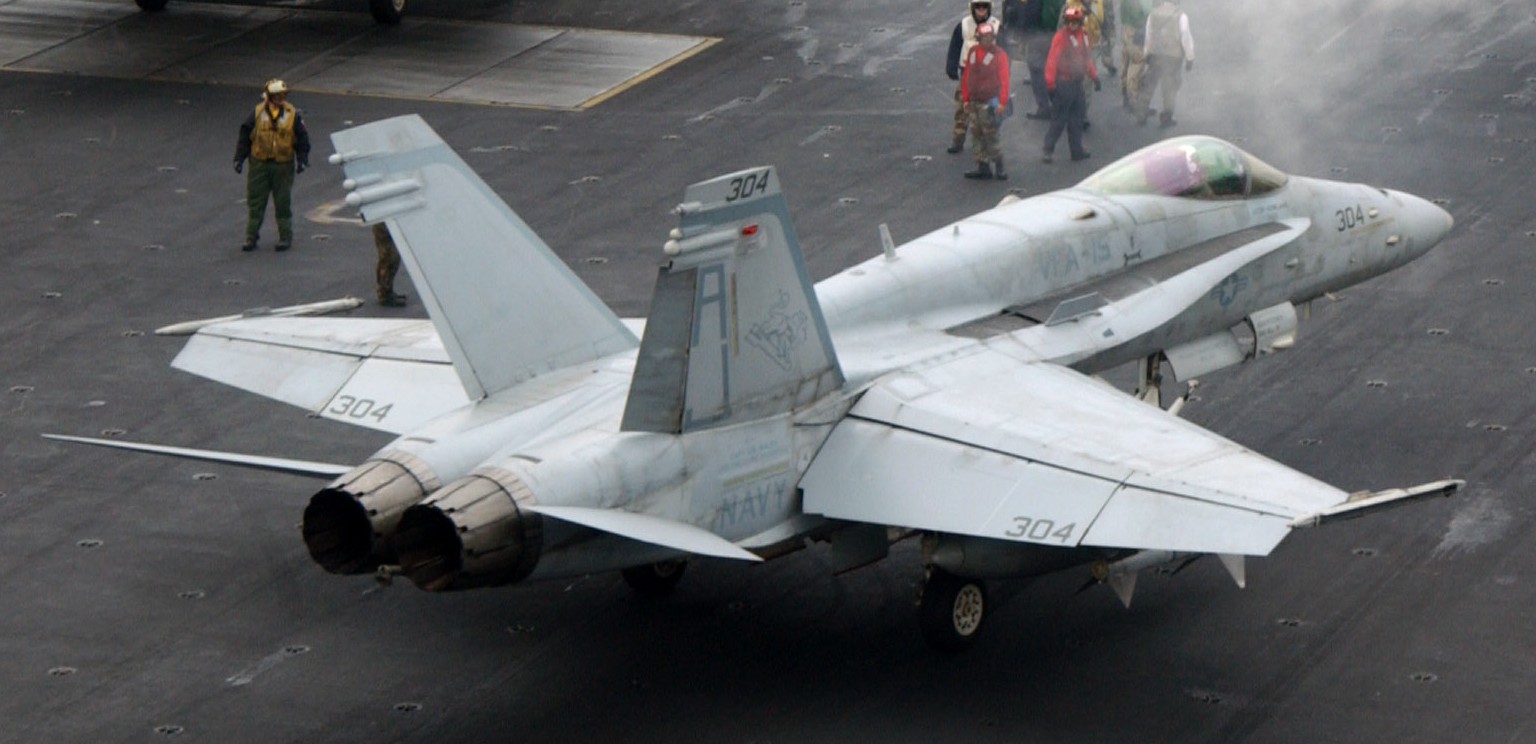 vfa-15 valions strike fighter squadron f/a-18c hornet cvn-71 uss theodore roosevelt cvw-8 us navy 66p