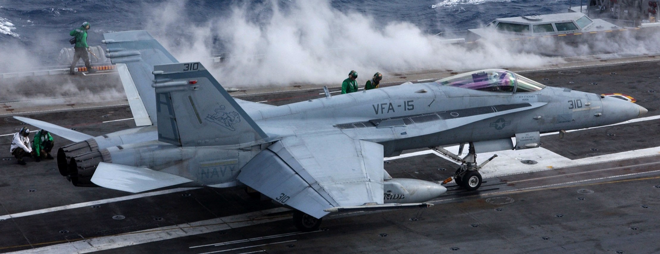 vfa-15 valions strike fighter squadron f/a-18c hornet cvn-71 uss theodore roosevelt cvw-8 us navy 89p