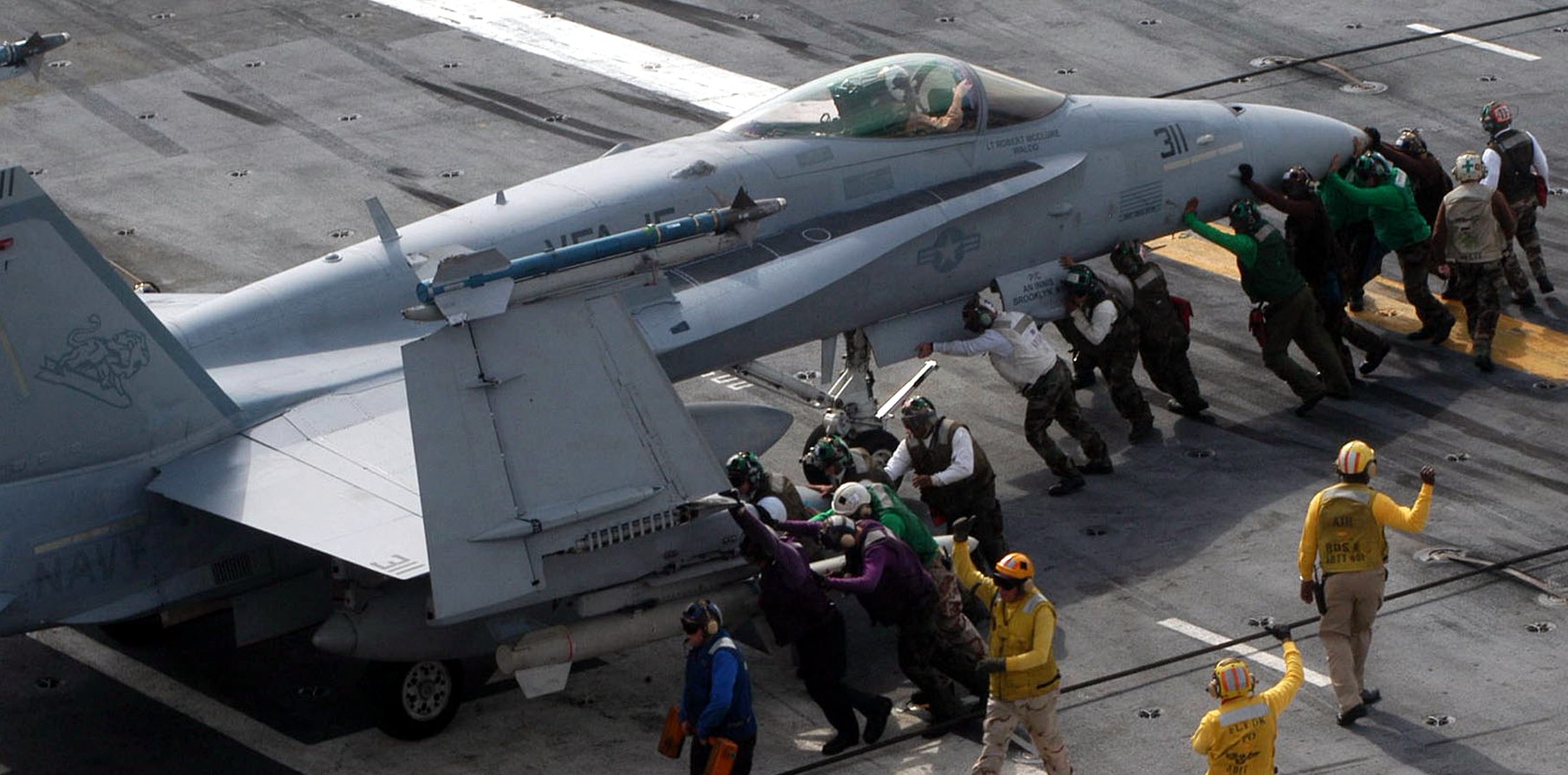 vfa-15 valions strike fighter squadron f/a-18c hornet cvn-71 uss theodore roosevelt cvw-8 us navy 95p