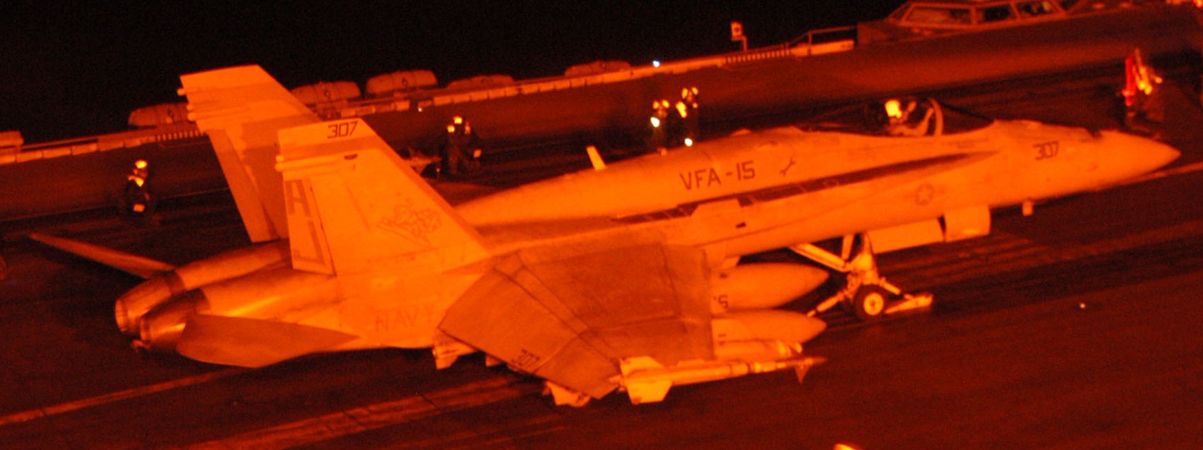 vfa-15 valions strike fighter squadron f/a-18c hornet cvn-71 uss theodore roosevelt cvw-8 us navy 101p