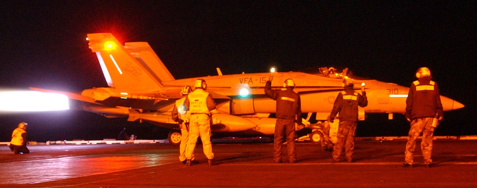 vfa-15 valions strike fighter squadron f/a-18c hornet cvn-71 uss theodore roosevelt cvw-8 us navy 102p