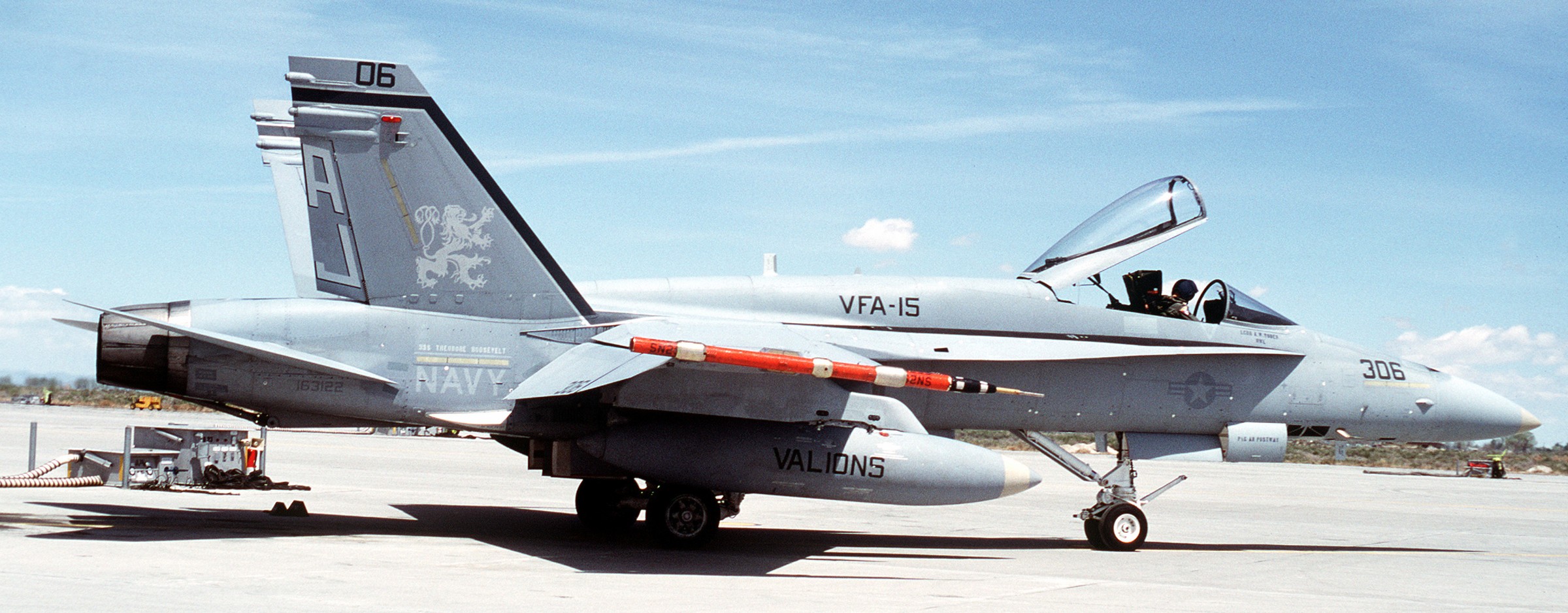 vfa-15 valions strike fighter squadron f/a-18a hornet nas fallon nevada 113
