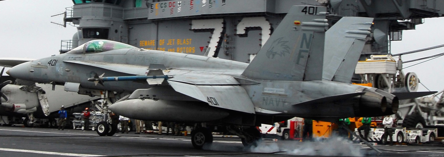 vfa-195 dambusters strike fighter squadron navy f/a-18c hornet carrier air wing cvw-5 uss george washington cvn-73 51