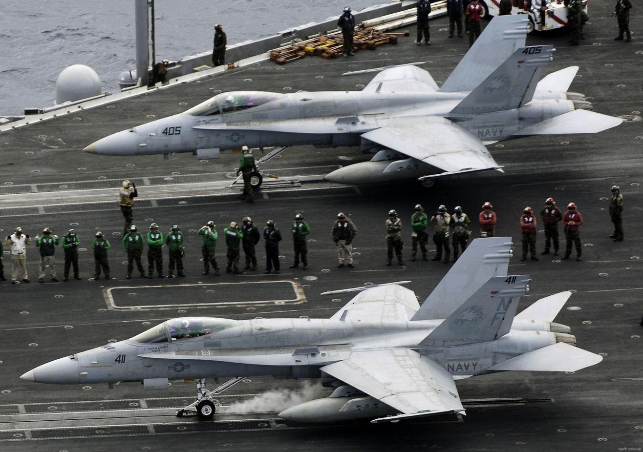 vfa-195 dambusters strike fighter squadron navy f/a-18c hornet carrier air wing cvw-5 uss kitty hawk cv-63 53