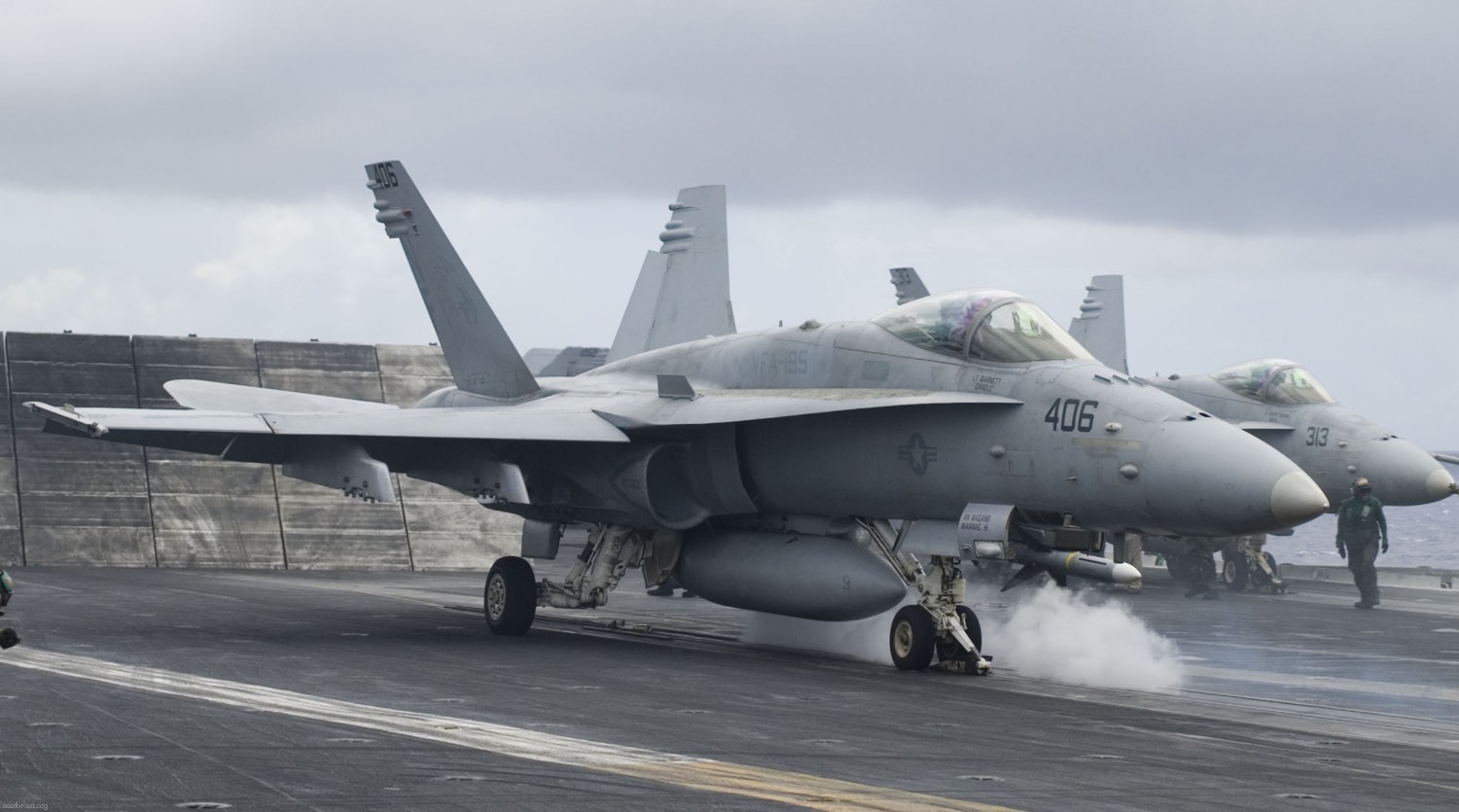 vfa-195 dambusters strike fighter squadron navy f/a-18c hornet carrier air wing cvw-5 uss kitty hawk cv-63 109