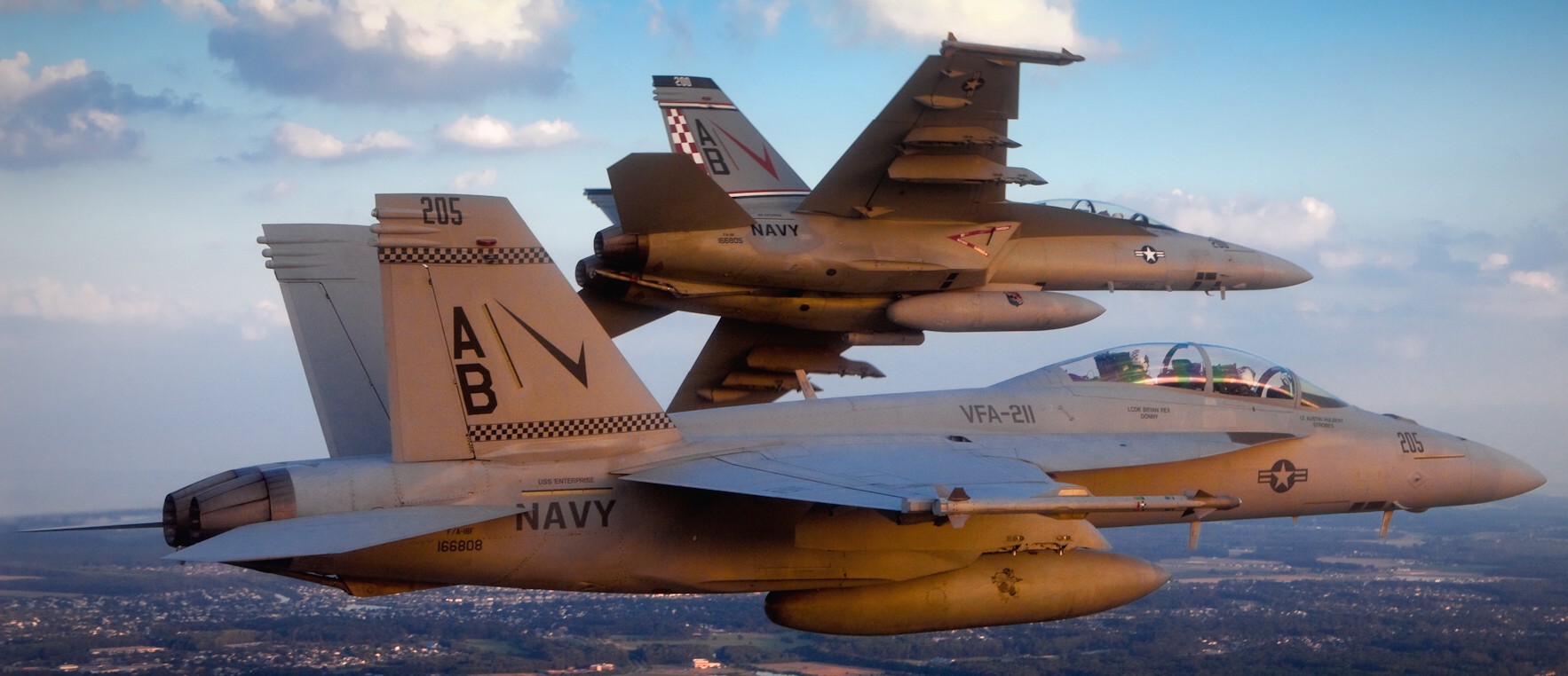 vfa-211 fighting checkmates strike fighter squadron f/a-18f super hornet navy carrier air wing cvw-1 uss enterprise cvn-65 115