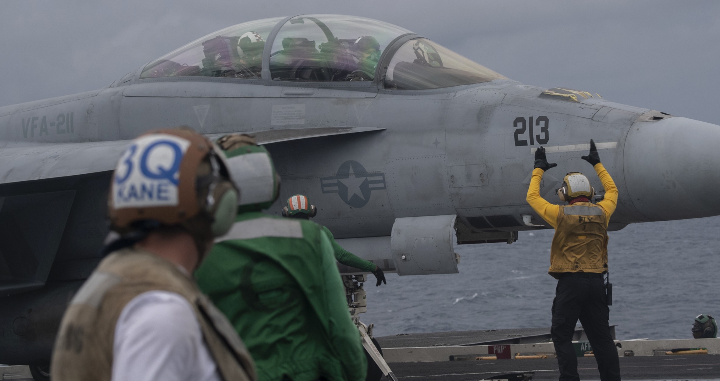 vfa-211 fighting checkmates strike fighter squadron f/a-18f super hornet navy carrier air wing cvw-1 uss harry s. truman cvn-75 121