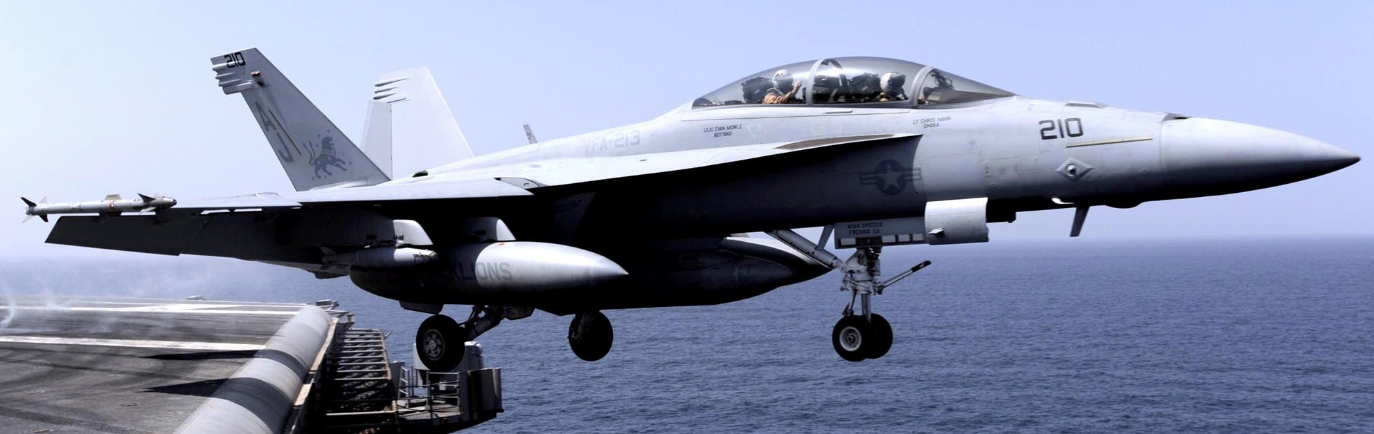 vfa-213 black lions strike fighter squadron us navy f/a-18f super hornet cvw-8 uss theodore roosevelt cvn-71 78