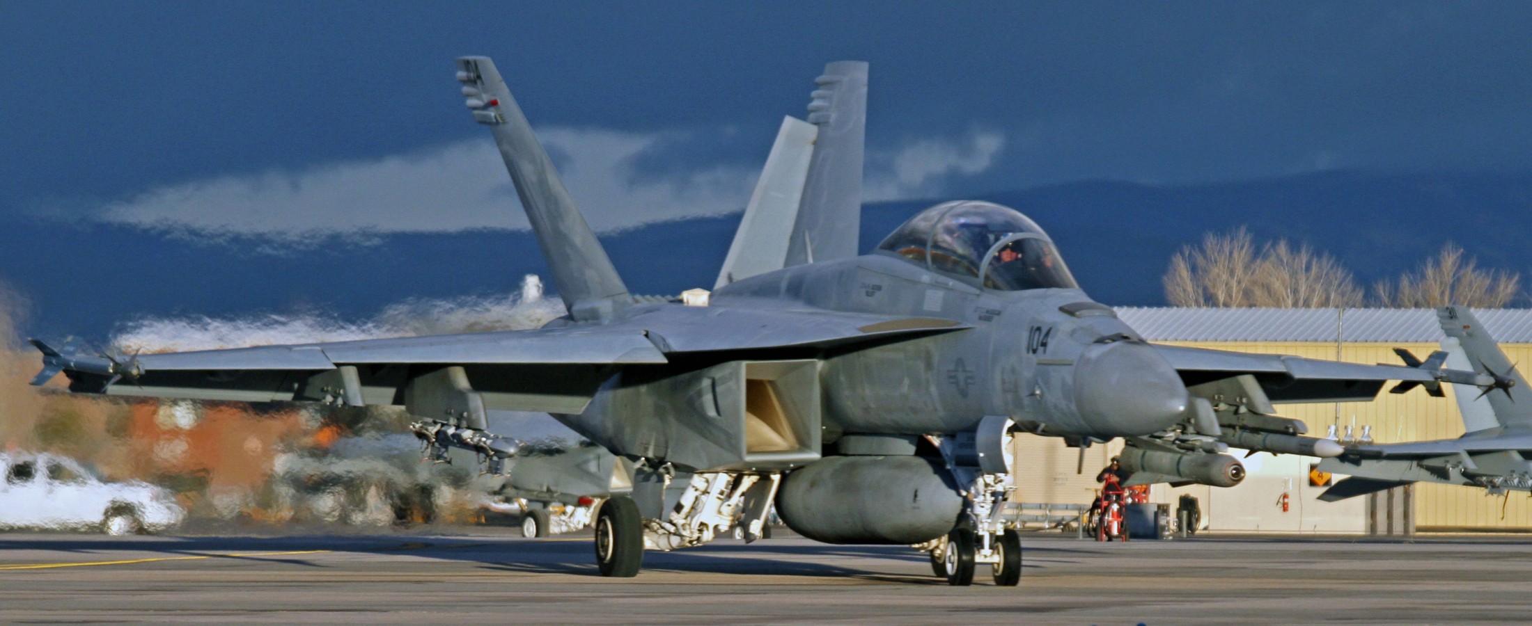 vfa-22 fighting redcocks strike fighter squadron f/a-18f super hornet nas fallon nevada 44