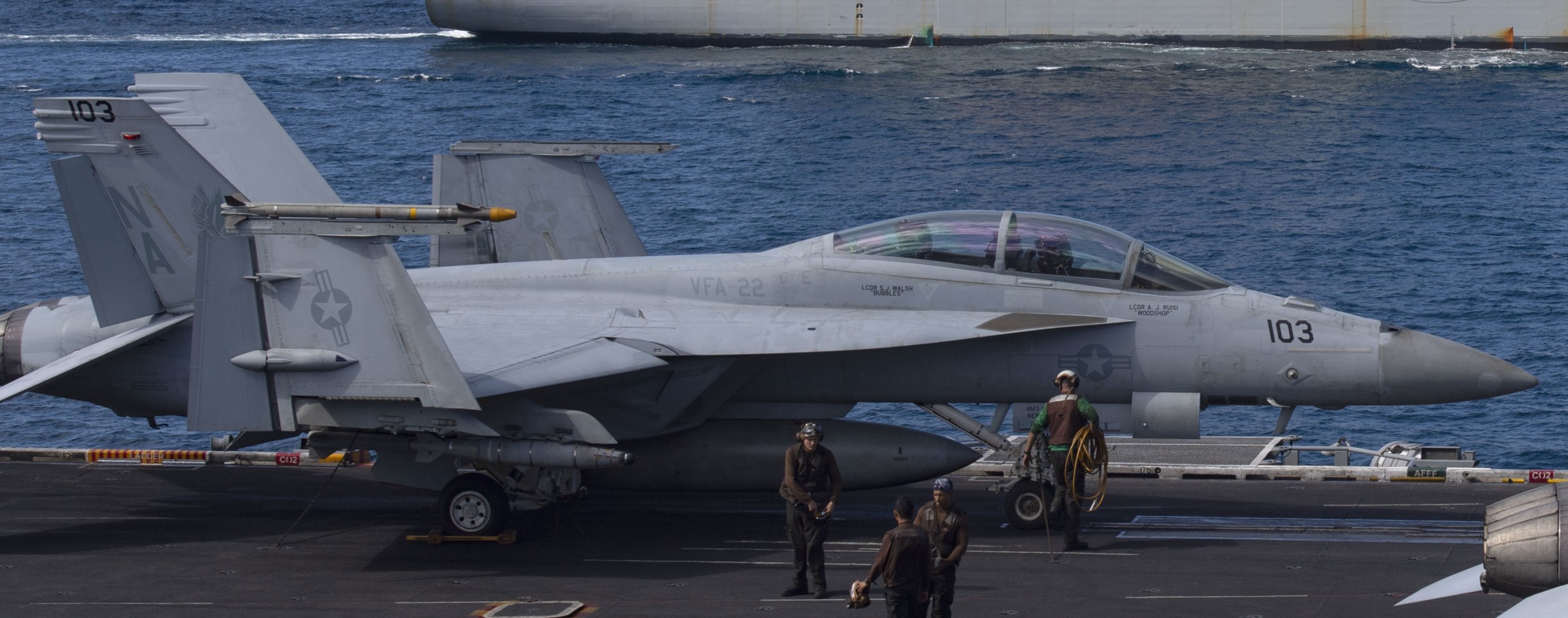 vfa-22 fighting redcocks strike fighter squadron f/a-18f super hornet cvn-68 uss nimitz cvw-17 us navy 91