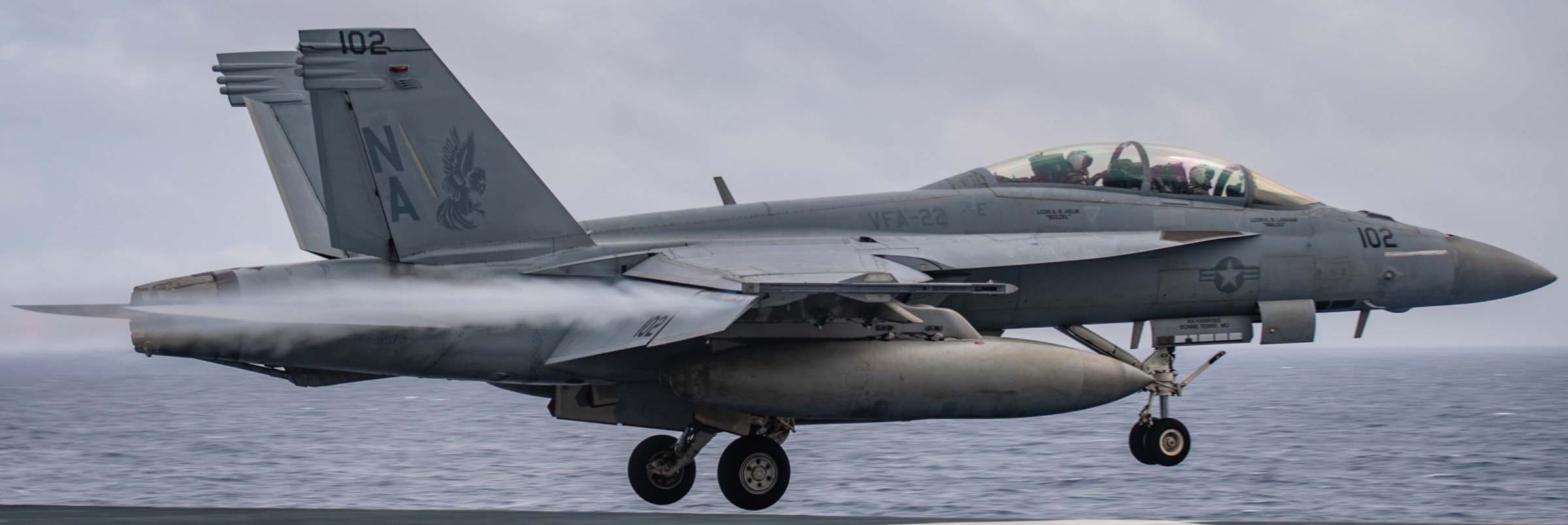 vfa-22 fighting redcocks strike fighter squadron f/a-18f super hornet cvw-17 cvn-68 uss nimitz 146