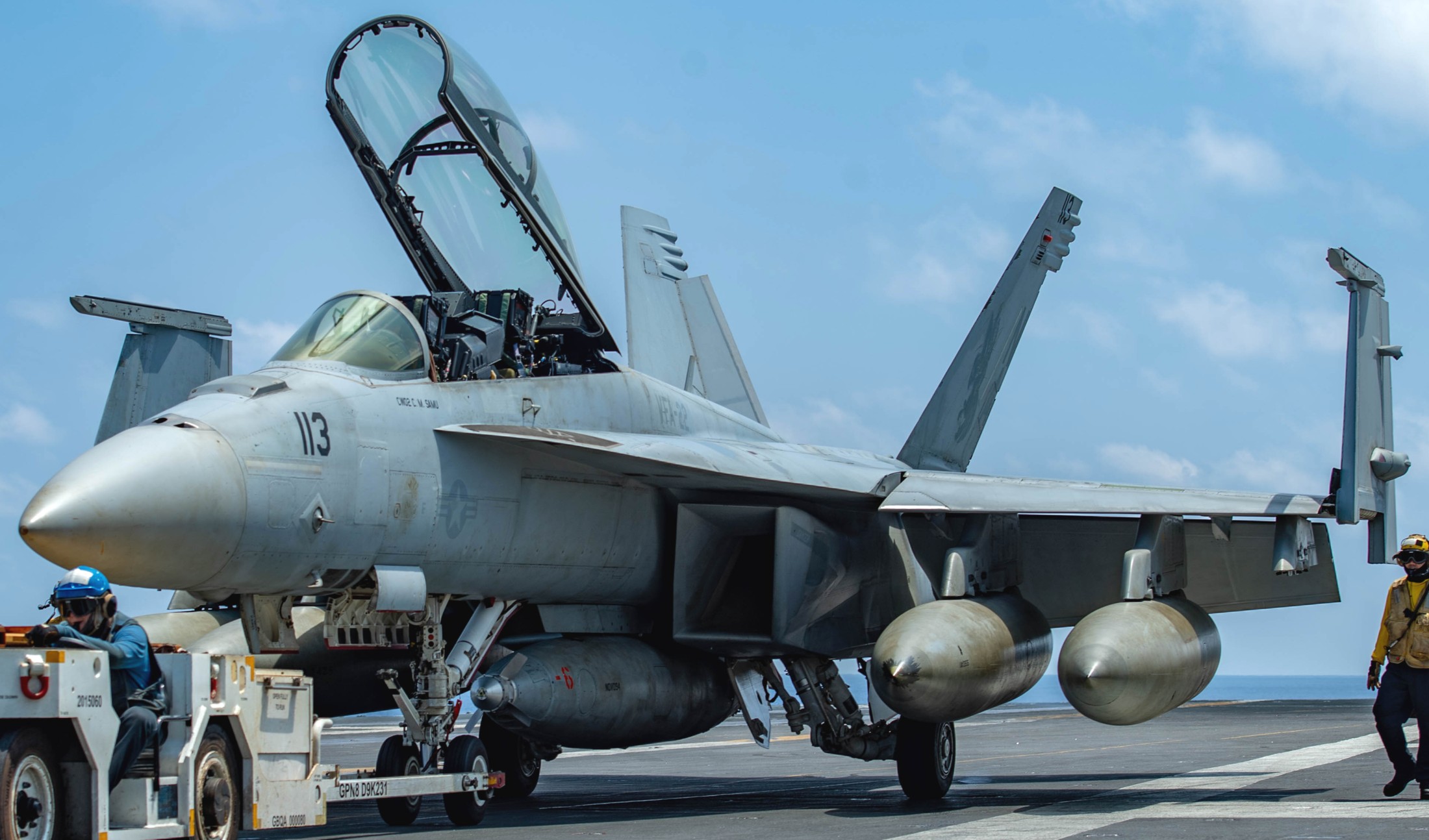 vfa-22 fighting redcocks strike fighter squadron f/a-18f super hornet cvw-17 cvn-68 uss nimitz 155